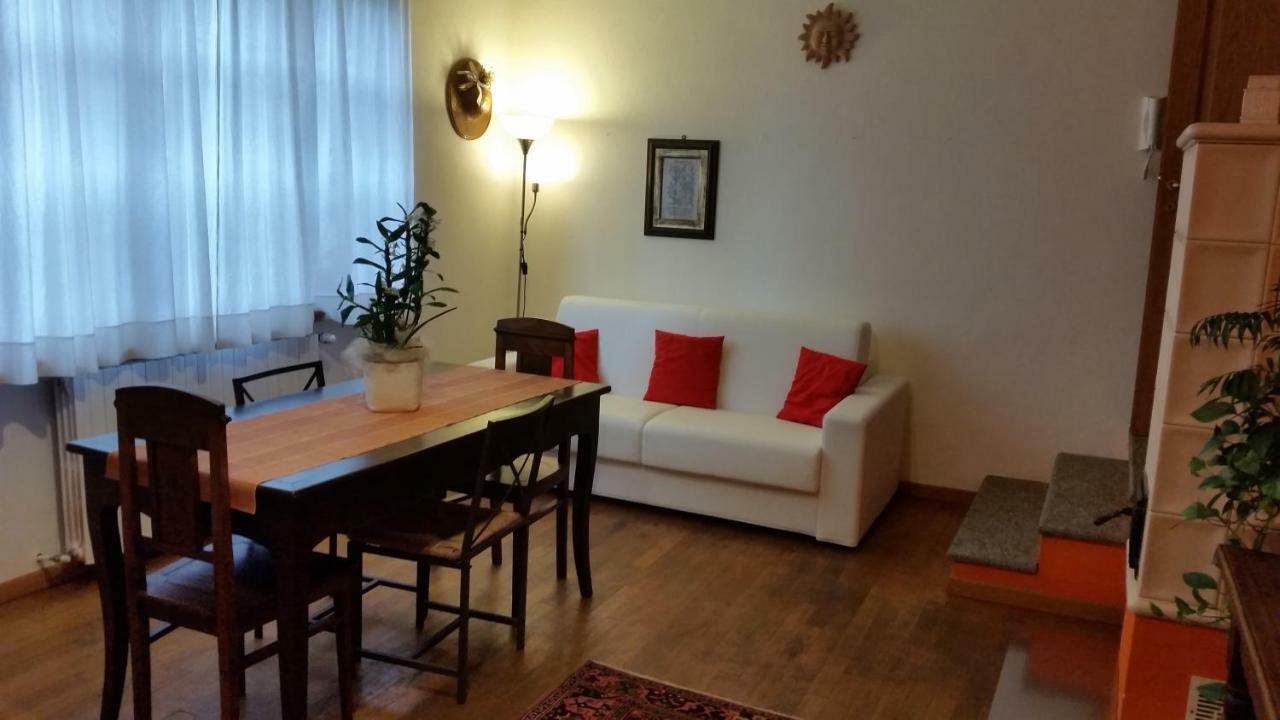 アルバLa Casa In Collinaアパートメント エクステリア 写真