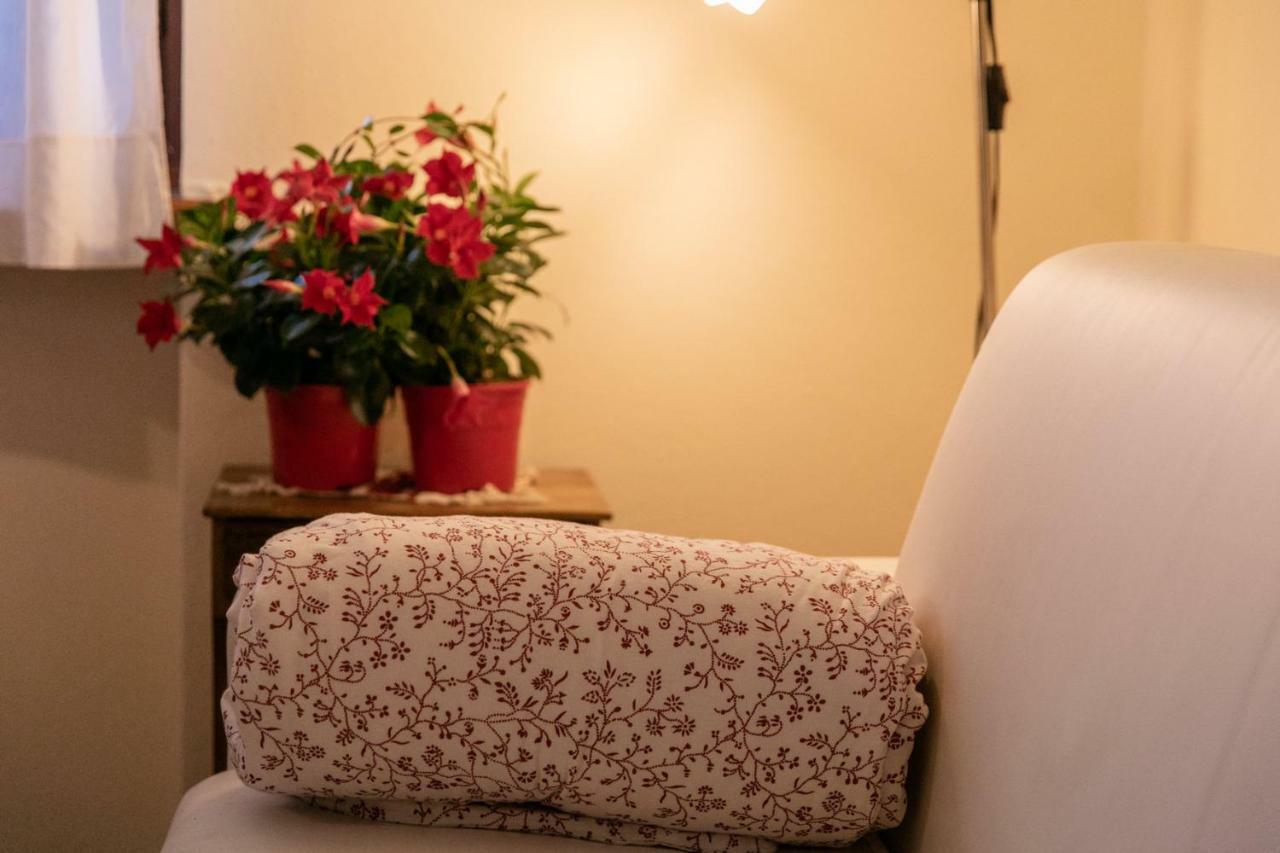 アルバLa Casa In Collinaアパートメント エクステリア 写真
